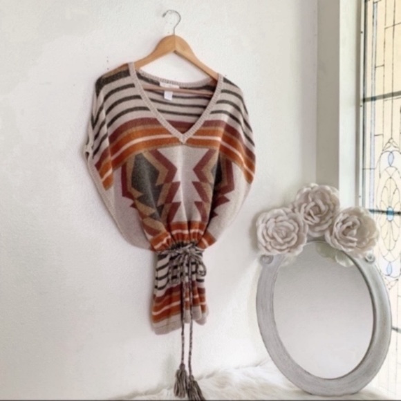 Aztec Tribal Drawstring Knit Top - Picture 3 of 8